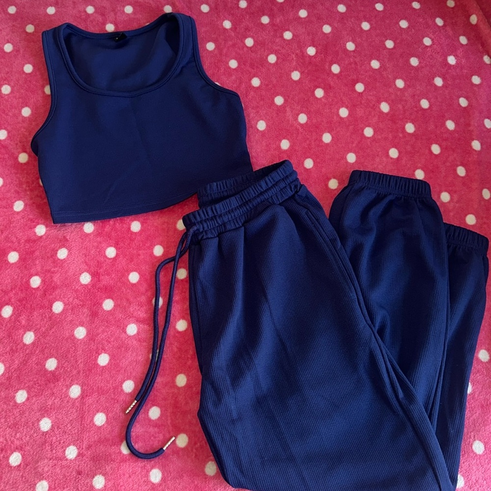 SHEIN Women’s Navy Blue Matching Two Piece Crop Top and Pants Set